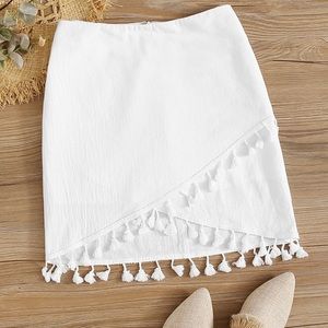 SHEIN Tassel Trim Asymmetrical Hem Skirt
